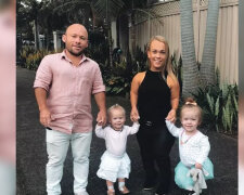 Jak žije rodina malých lidí: těhotná maminka kulturistka, tatínek a dvě děti