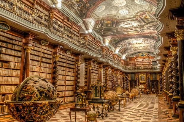 Proč nejkrásnější knihovna na světě se nachází v Praze: její historie, uznání spisovatelů a srovnání s jinými fascinujícími knihovnami na světě