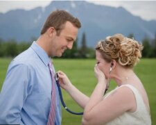 „Děkuji, že jsi tady“: Nevěsta z Aljašky poslouchala srdce svého syna, který opustil tento svět