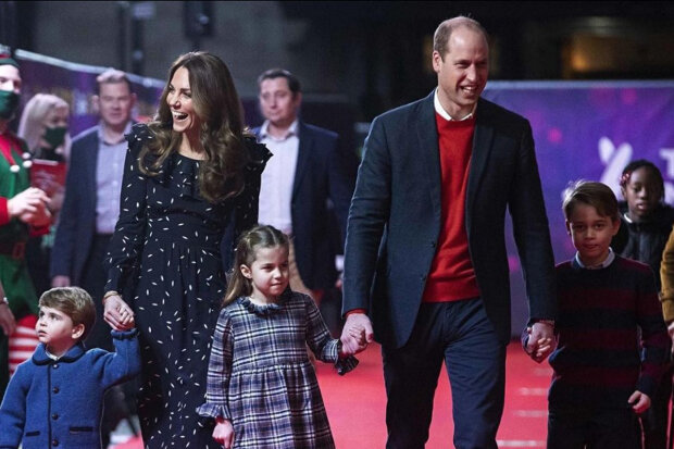 Nezachází se s nimi jako s princem a princeznou: jak se k dětem Kate Middletonové a prince Williama chovají jejich vrstevníci