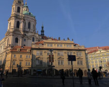 "Bude mnohem tepleji než obvykle," uvedli meteorologové k předpovědi počasí