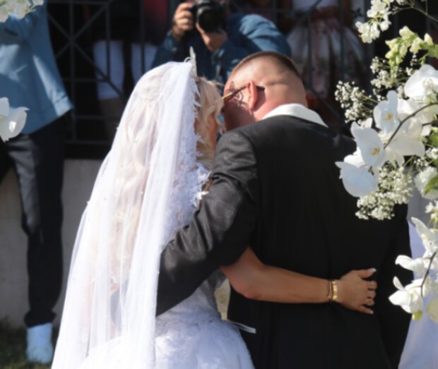 Lela Ceterová a Karlos. Foto: snímek obrazovky extra.cz