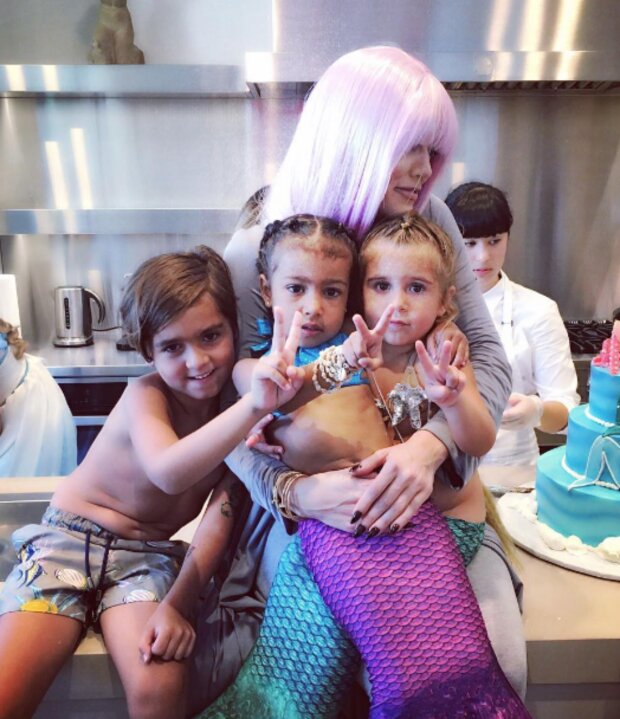 Khloe Kardashian a děti. Foto: snímek obrazovky Instagram
