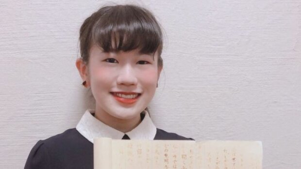 Studentka v Japonsku odevzdala čistý list a obdržela jedničku za esej. "Jen jsem doufala, že nikdo z naší třídy neudělá to taky"