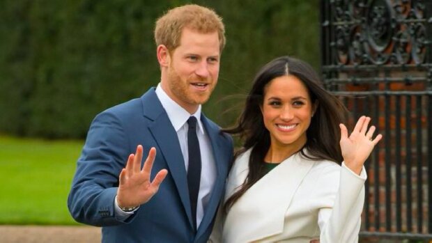 “Vyhlášení války s rodinou”: Prince Harry a Meghan Marklová se rozhodli opustit titul vysoce postavených členů britské královské rodiny