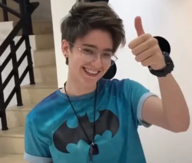 Holka. Foto: snímek obrazovky laykni.com