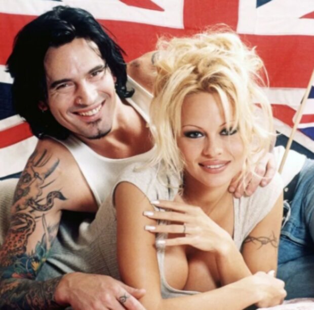 Pamela Anderson a Tommy Lee. Foto: snímek obrazovky obozrevatel