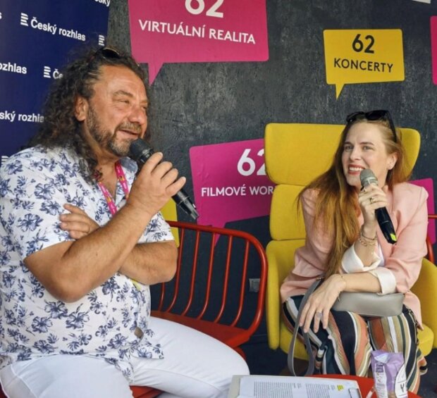 Petra Nesvačilová na jedné z besed Vládi Kroce. Foto: snímek obrazovky super.cz