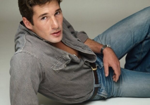 Richard Gere. Foto: snímek obrazovky laykni.com