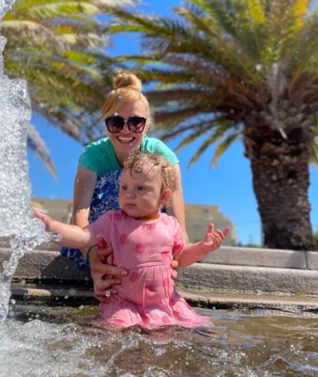 Gabriela Soukalová se dcerou. Foto: snímek obrazovky Instagram