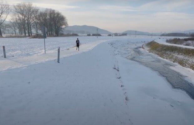“Lidem hrozí prochladnutí a omrznutí nechráněných částí těla”: V Česku opět platí výstraha před silnými mrazy. ČHMÚ zveřejnil aktuální předpověď