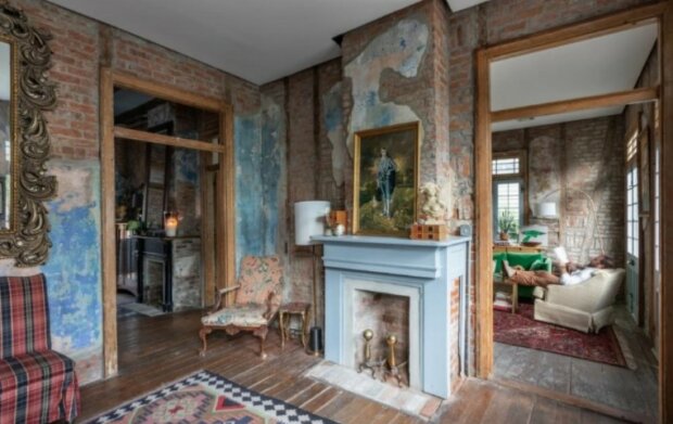 Rodina žije v domě se zchátralými zdmi: Jak udržet přitažlivost  domu, který je 200 let téměř bez opravy