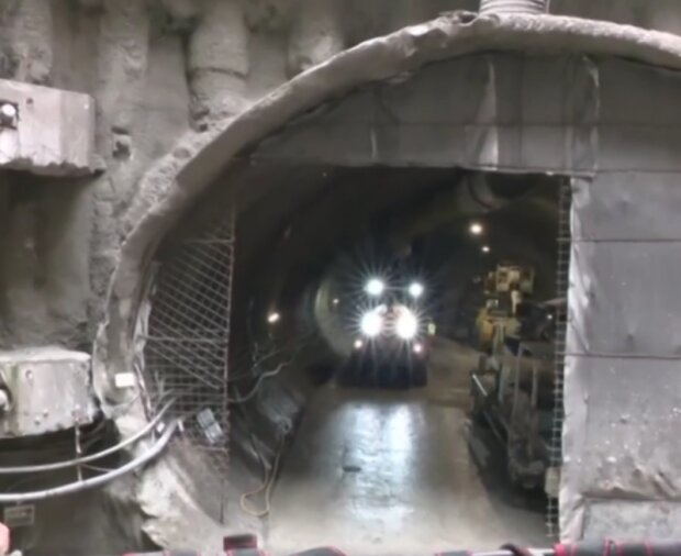 Metro. Foto: snímek obrazovky YouTube