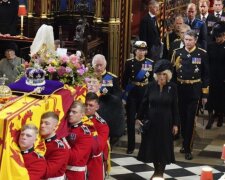 Rozloučení s královnou Alžbětou II. Foto: snímek obrazovky YouTube