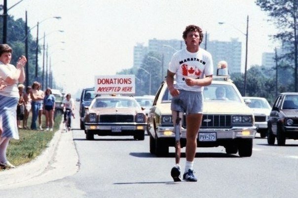 "Maraton naděje": chlapec běžel 143 dní, až do konce svého života. Proč mu byl postaven památník