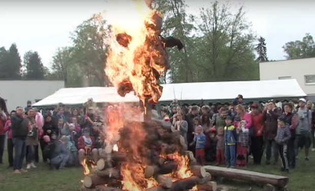 Češi se připravují na tradiční pálení čarodějnic: Meteorologové řekli, jaké bude počasí
