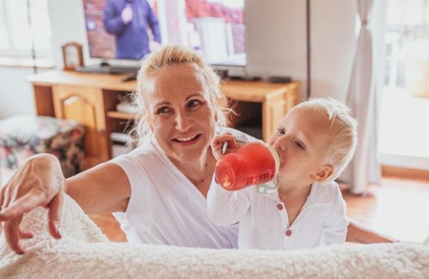 “Miluju ty společný rána v posteli": Vendula Pizingerová ukázala roztomilého syna Pepíčka, který roste jako z vody
