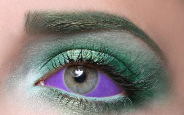 Oko. Foto: snímek obrazovky Africa Studio / Shutterstock.com