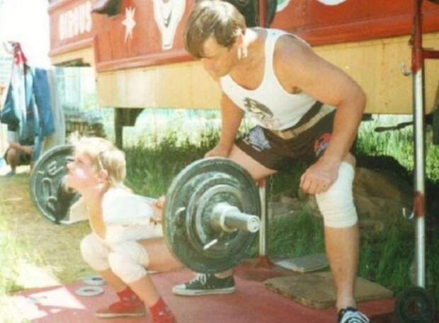 Rodina. Foto: snímek obrazovky laykni.com