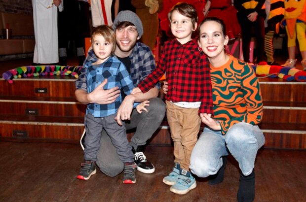 Tomešovi s dětmi. Foto: Snímek obrazovky extra.cz