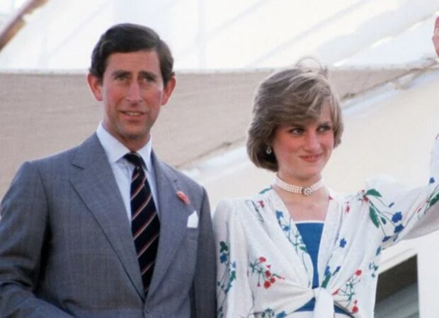 Charles a Diana. Foto: snímek obrazovky mixnews