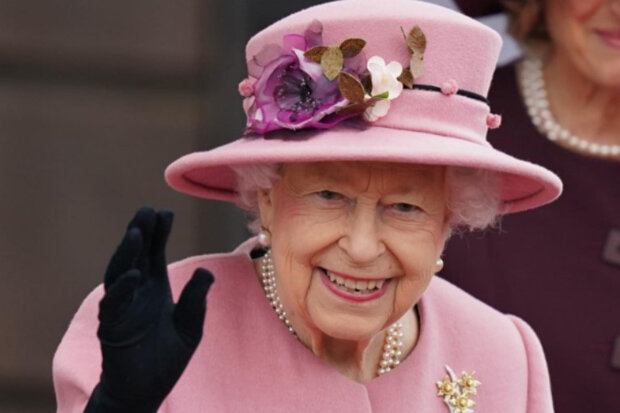 "Nebude tu žádné drama": Alžběta II. se těší na setkání s princem Harrym a jeho dětmi