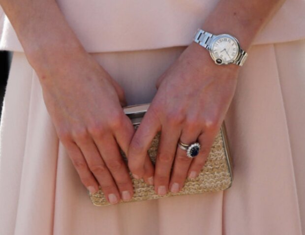 Manikúra Kate Middleton. Foto: snímek obrazovky clutch.net.ua