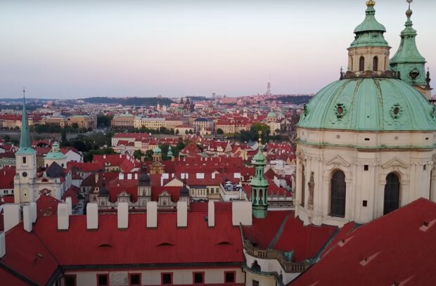 Meteorologové zveřejnili výhled počasí až do ledna: Je známo, na co mají těšit milovníky zimy