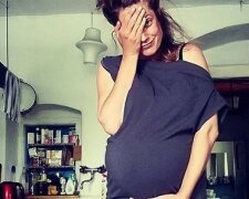 „Uvidíme, ale brzy brzičko“: Lenka Zahradnická předvedla své bříško v devátém měsíci těhotenství