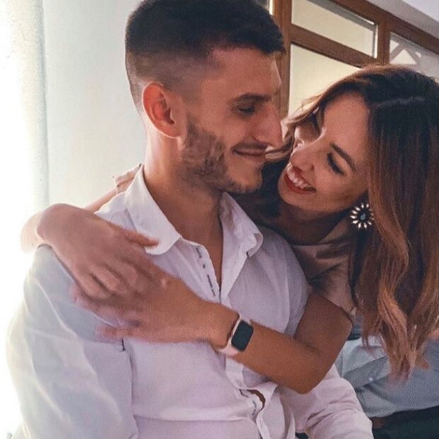 Daniela s manželem. Foto: snímek obrazovky blesk.cz