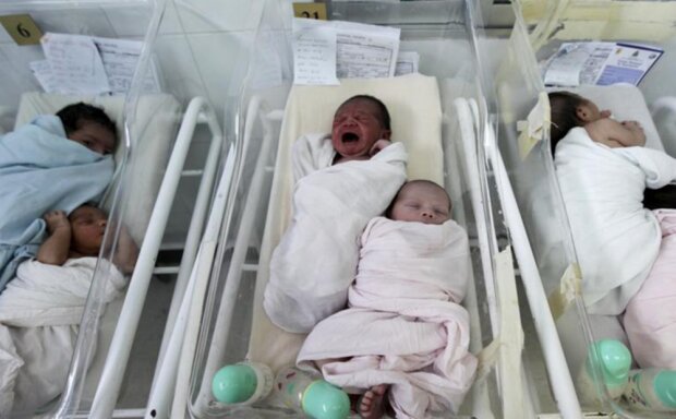 Miminka. Foto: snímek obrazovky YouTube