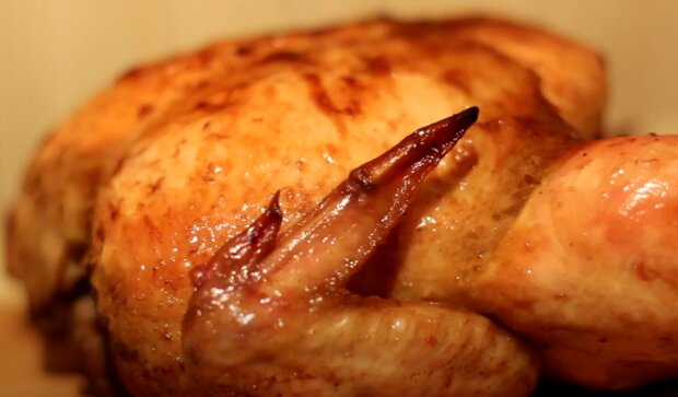 Šťavnaté křupavé kuře. Foto: snímek obrazovky YouTube