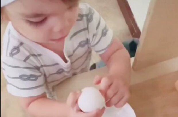 Dítě. Foto: snímek obrazovky TikTok