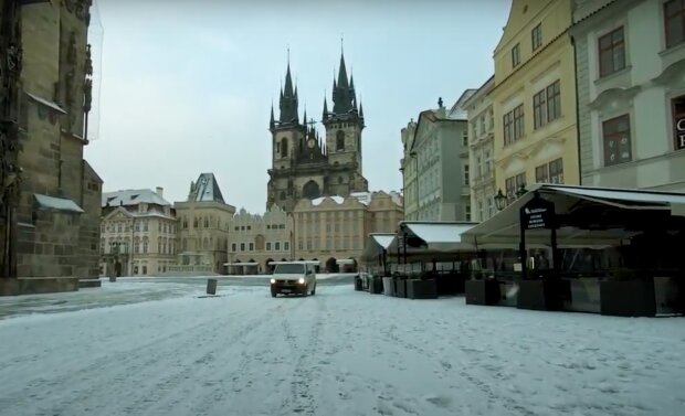 “Sníh přes vánoční svátky roztaje”: Předpověď počasí milovníky bílých Vánoc nepotěší. Meteorologové řekli, jak bude o víkendu