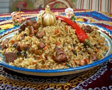 Připravte nejlepší pilaf. “Pro lepší chuť se doporučuje kombinovat rostlinný a živočišný tuky.”