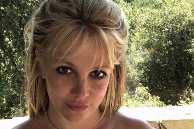 Proč Britney Spears nemůže vydat své memoáry: Na vině je virus a lidé, kteří rádi čtou knihy