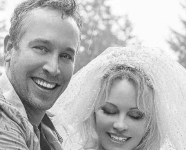 Pamela Anderson a Dan Hayhurst. Foto: snímek obrazovky obozrevatel