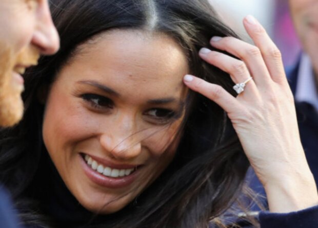 Manikúra Meghan Markle. Foto: snímek obrazovky clutch.net.ua