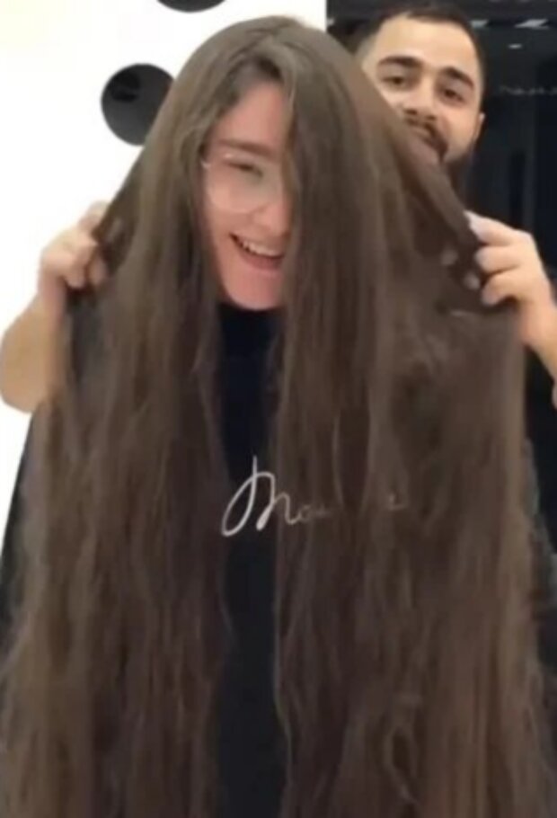 Holka. Foto: snímek obrazovky laykni.com