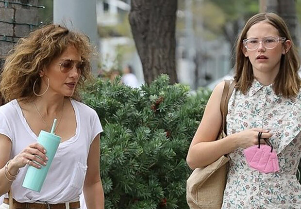 Jennifer Lopez s dcerou Bena Afflecka vyrazili na nákupy: Jak se bavily oblíbené ženy herce