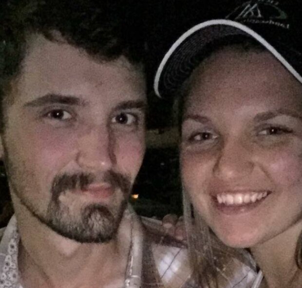 Kluk a holka. Foto: snímek obrazovky lemurov.net