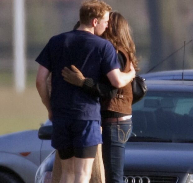 Kate Middleton a princ William. Foto: snímek obrazovky focus