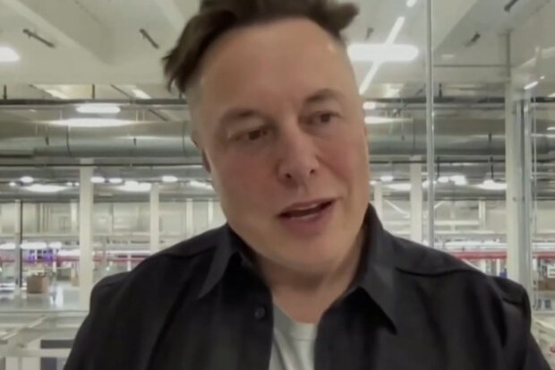 Implantace čipů pro mozkovou činnost: Elon Musk už netají, že v roce 2022 začne jeho společnost pomáhat lidem