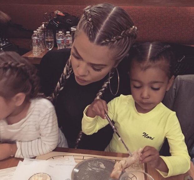 Khloe Kardashian a děti. Foto: snímek obrazovky Instagram