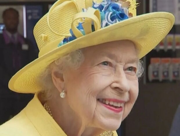 Alžběta II. Foto: snímek obrazovky YouTube
