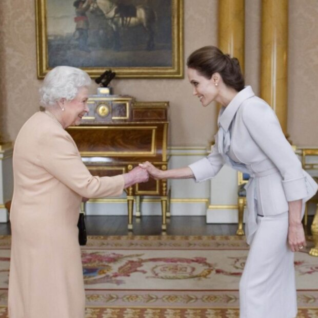 Alžběta II. Foto: snímek obrazovky laykni.com