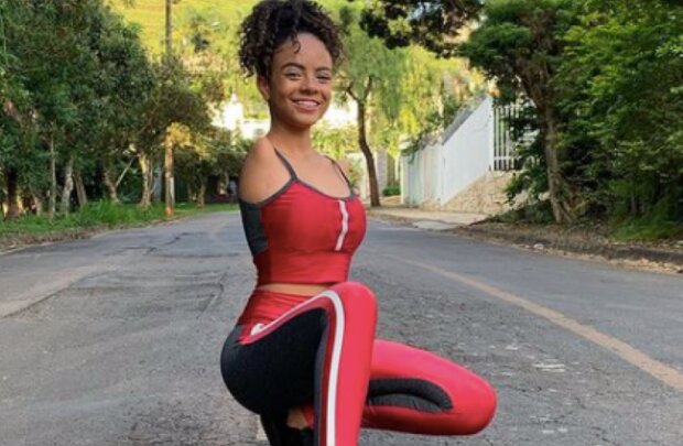 Holka. Foto: snímek obrazovky Instagram