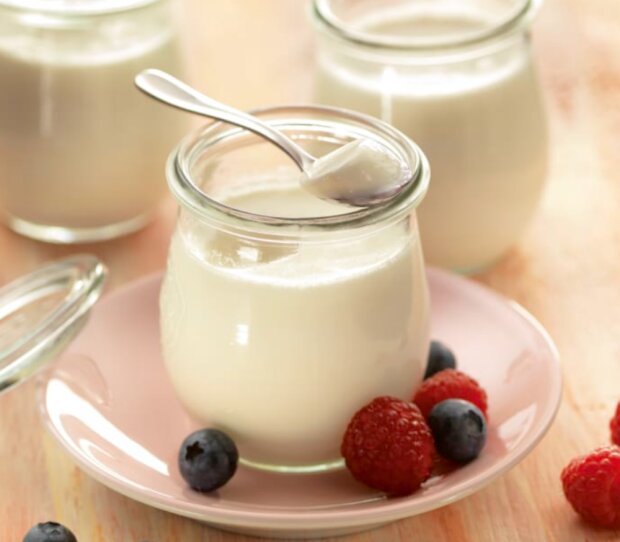 Jogurt. Foto: snímek obrazovky YouTube