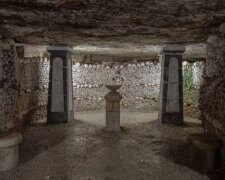 Co se skrývá pod slavnými památkami