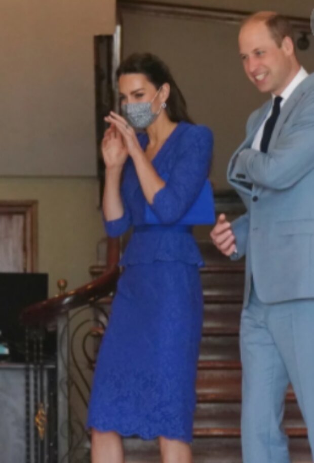 Britský princ William a jeho manželka vévodkyně Kate. Foto: snímek obrazovky blesk.cz